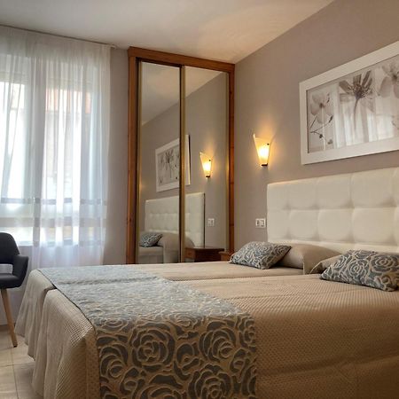 Hotel El Refugio 3 Estrellas Кобресес Экстерьер фото