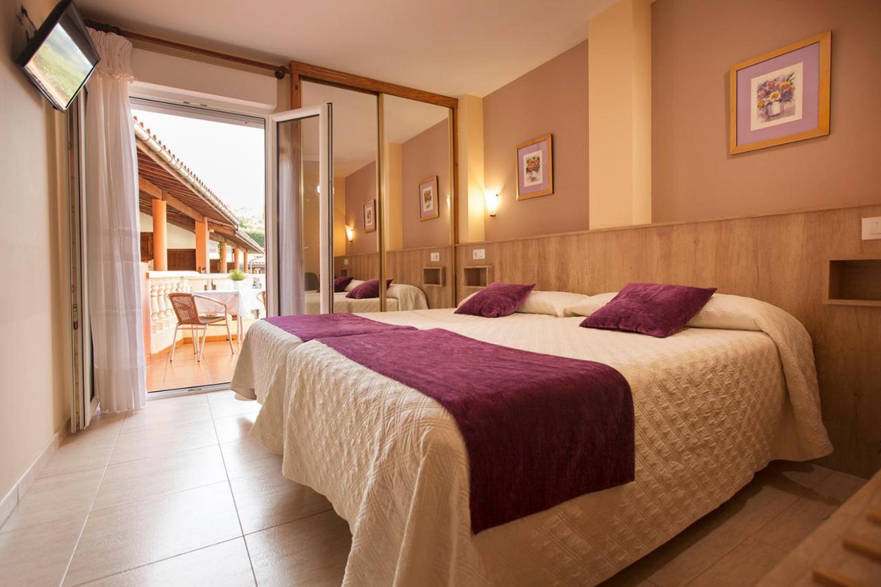 Hotel El Refugio 3 Estrellas Кобресес Экстерьер фото